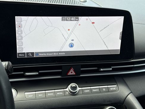 Used 2023 Hyundai Elantra Limited w/ Cargo Package image 22