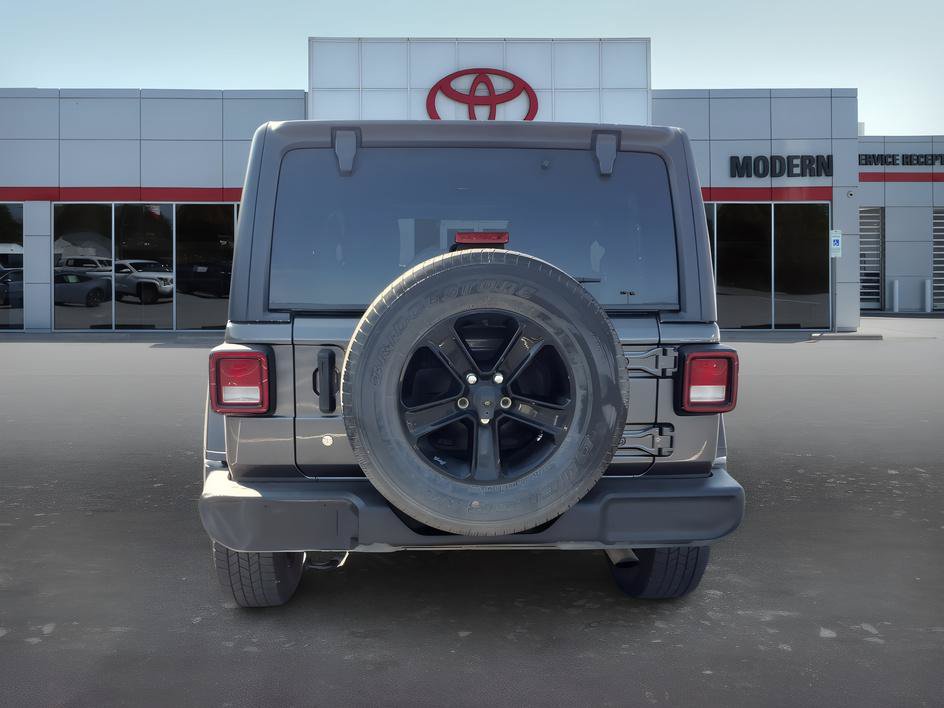 Used 2019 Jeep Wrangler Unlimited Sport AWD/4WD image 4
