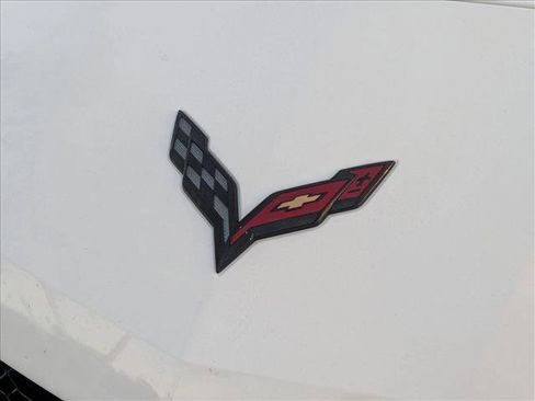 Used 2016 Chevrolet Corvette Z06 w/ 2LZ Preferred Equipment Group image 11