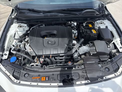 Used 2023 MAZDA MAZDA3 s image 13