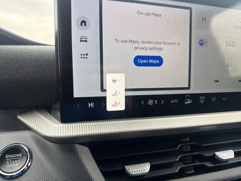 Used 2025 Ford Explorer ST-Line w/ ST-Line Street Pack image 5