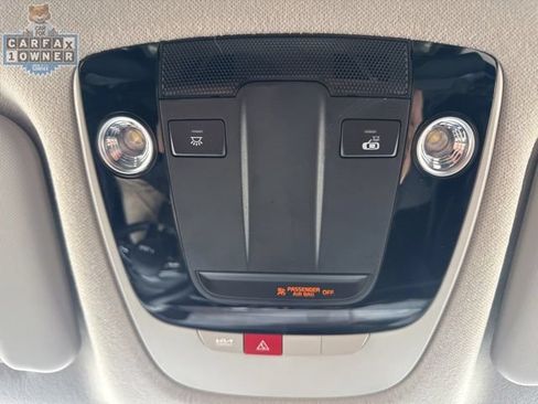 Used 2025 Kia Seltos S AWD/4WD image 40