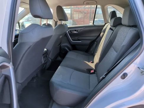 Used 2023 Toyota RAV4 XLE image 9