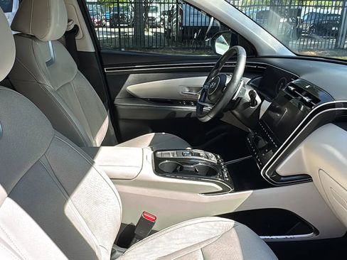 Used 2022 Hyundai Tucson Limited image 10