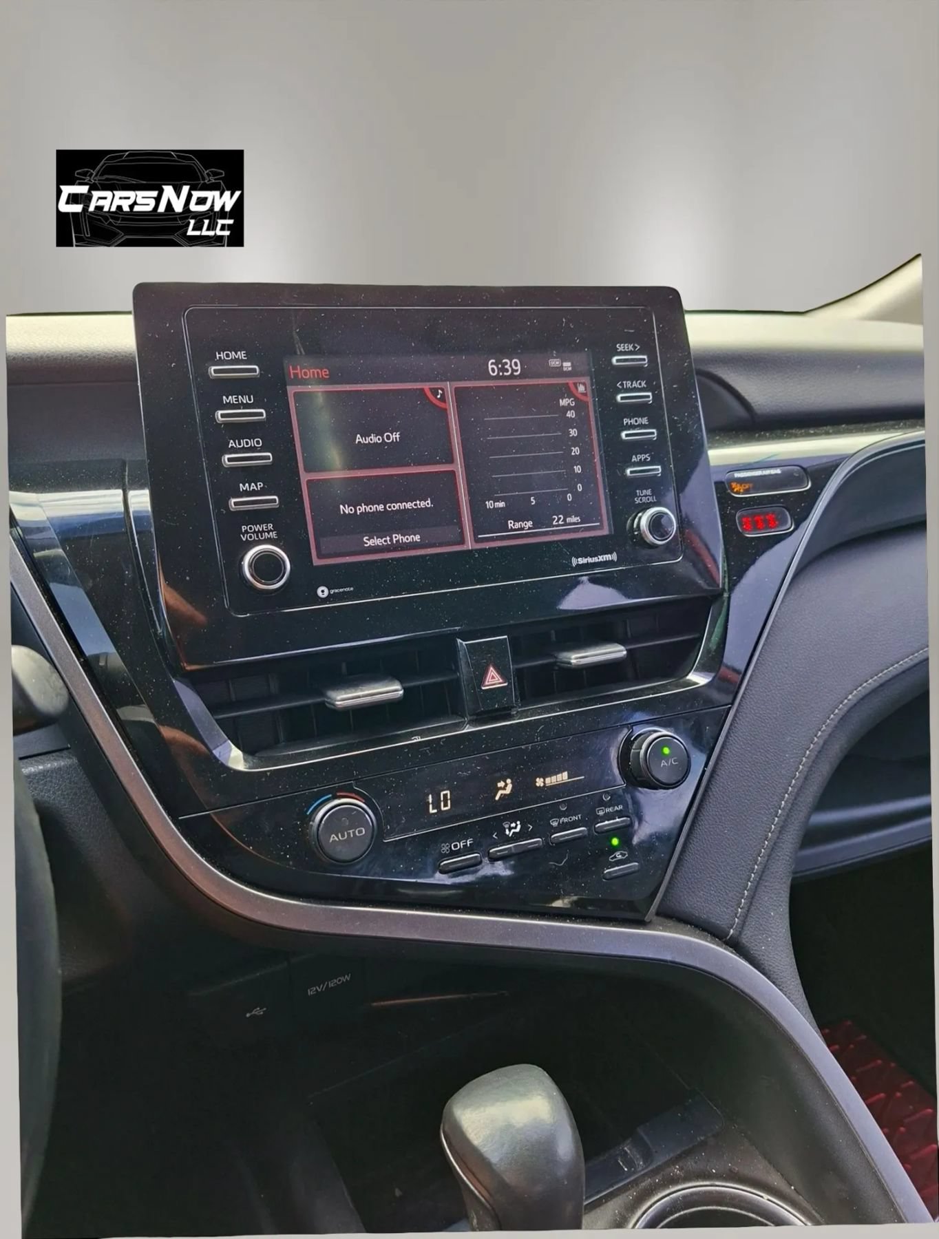 Used 2021 Toyota Camry SE FWD image 9