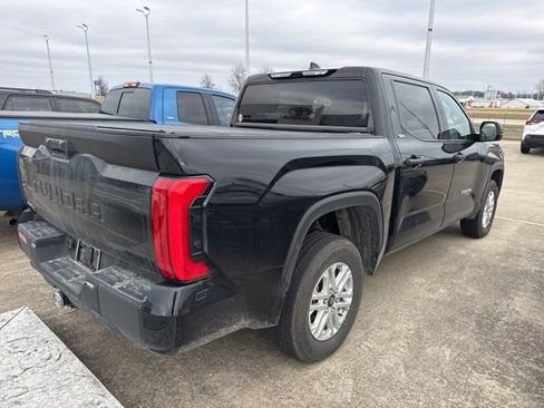 Used 2025 Toyota Tundra SR5 image 9