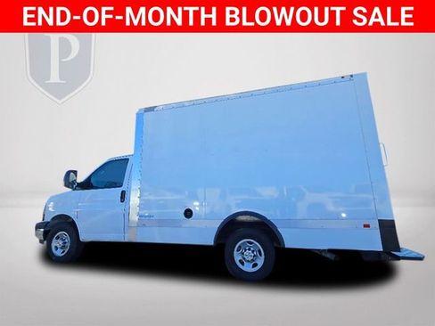 New 2024 Chevrolet Express 3500 w/ Power Convenience Package image 9