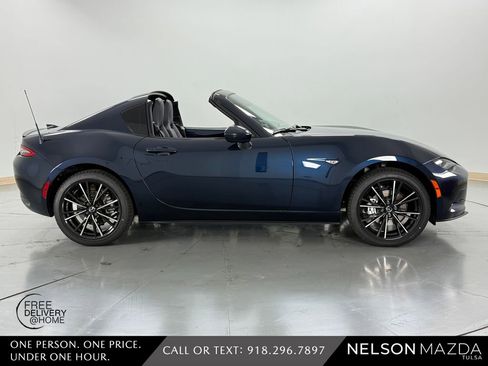New 2026 MAZDA MX-5 Miata RF Grand Touring RWD image 6
