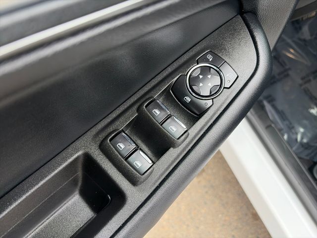 Used 2022 Ford Edge SE AWD/4WD image 25