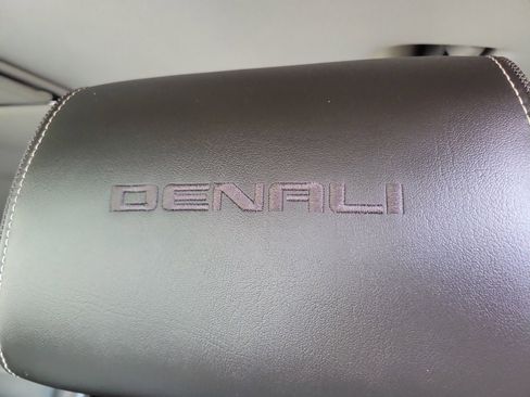 Used 2015 GMC Yukon XL Denali AWD/4WD image 14