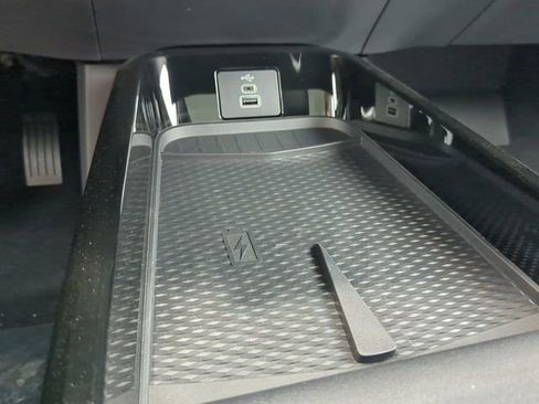 New 2025 Ford Mustang Mach-E Premium image 24