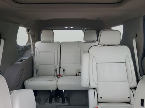 New 2026 GMC Yukon Denali w/ Sun & Power Step Package image 43