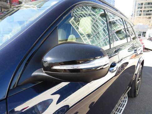 Used 2022 Mercedes-Benz GLS 450 GLS 450 image 29