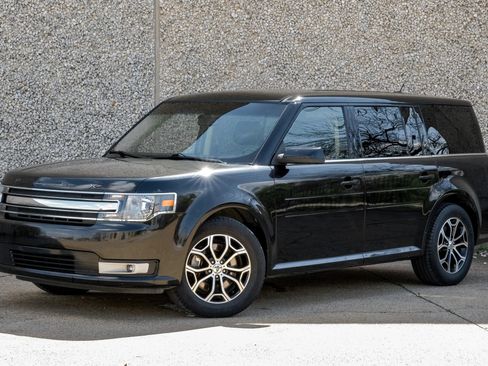 Used 2014 Ford Flex SEL w/ Equipment Group 202A FWD image 5