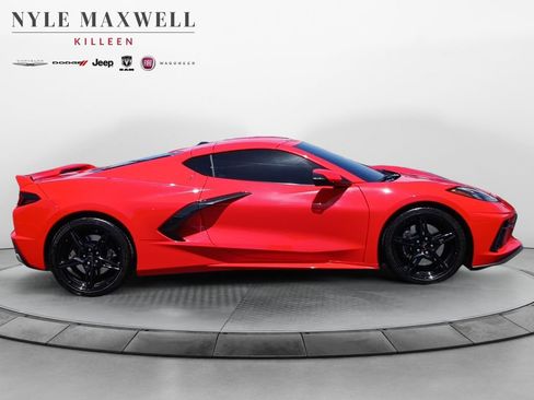 Used 2023 Chevrolet Corvette Stingray Preferred Cpe w/ Z51 Performance Package RWD image 17