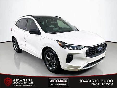 Used 2023 Ford Escape ST-Line w/ Tech Pack #1 FWD image 1