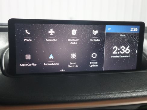 Used 2022 Acura MDX SH-AWD image 36