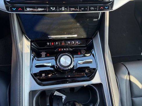 New 2026 Jeep Grand Wagoneer L Limited image 22