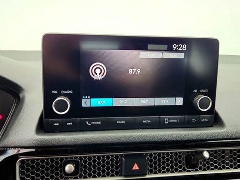 Used 2023 Honda Civic Sport image 18