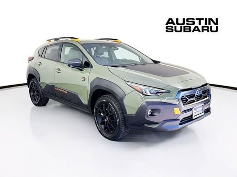 Used 2025 Subaru Crosstrek 2.5i Wilderness w/ Crosstrek Mirror Package image 1