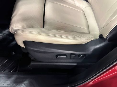Used 2019 Subaru Ascent Limited AWD/4WD image 24