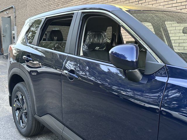 New 2026 Nissan Rogue SV AWD/4WD image 5