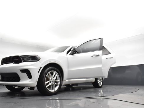 Used 2024 Dodge Durango GT AWD/4WD image 30