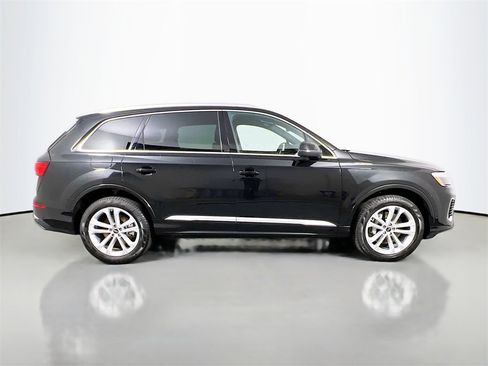 Used 2025 Audi Q7 3.0T Premium Plus image 8