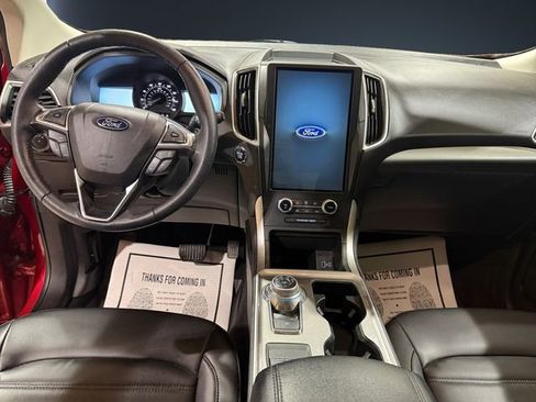 Used 2023 Ford Edge SEL w/ Convenience Package image 10