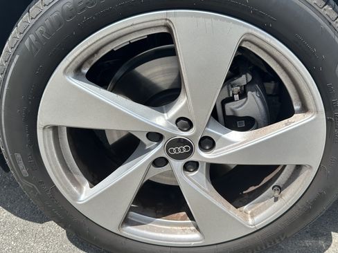 Used 2025 Audi Q5 Premium Plus AWD/4WD image 12
