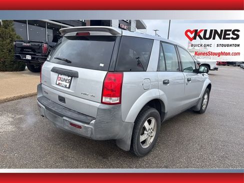 Used 2002 Saturn Vue AWD V6 image 10