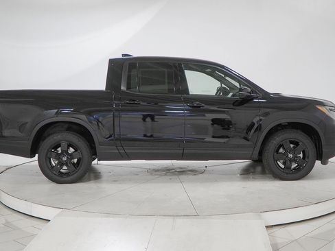 New 2026 Honda Ridgeline Black Edition image 16