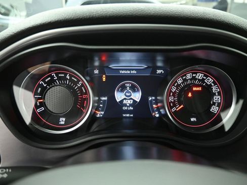 Used 2021 Dodge Challenger R/T Scat Pack image 15