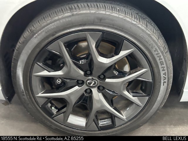 Used 2025 Lexus TX 500h AWD w/ Technology Package image 10