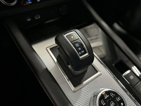 Used 2022 Mitsubishi Outlander SEL AWD/4WD image 25