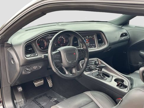 Used 2022 Dodge Challenger SXT w/ Plus Package AWD/4WD image 9