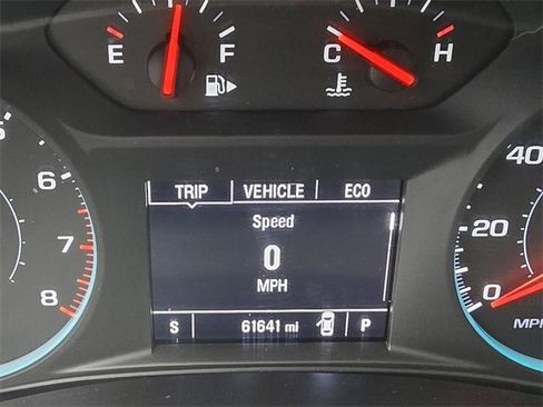 Used 2023 Chevrolet Malibu LT image 2