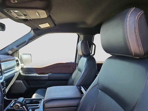 Used 2023 Ford F150 Lariat image 18