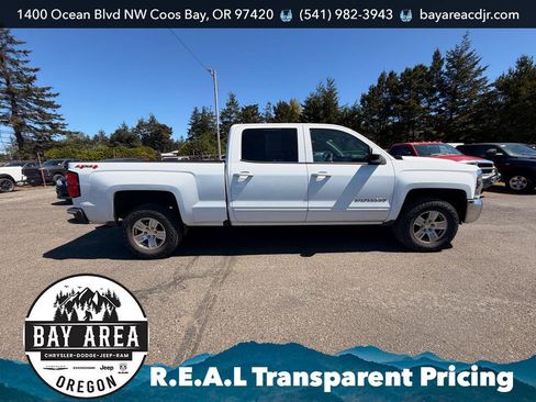 Used 2017 Chevrolet Silverado 1500 LT w/ All Star Edition AWD/4WD image 4