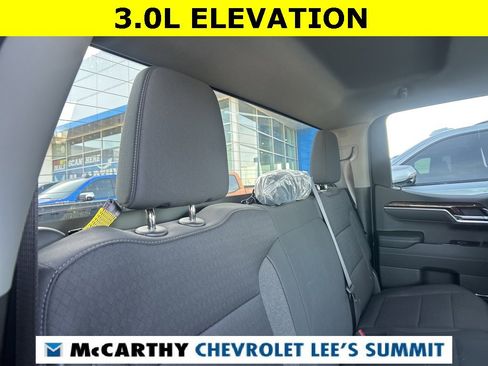 Certified 2025 GMC Sierra 1500 Elevation image 38