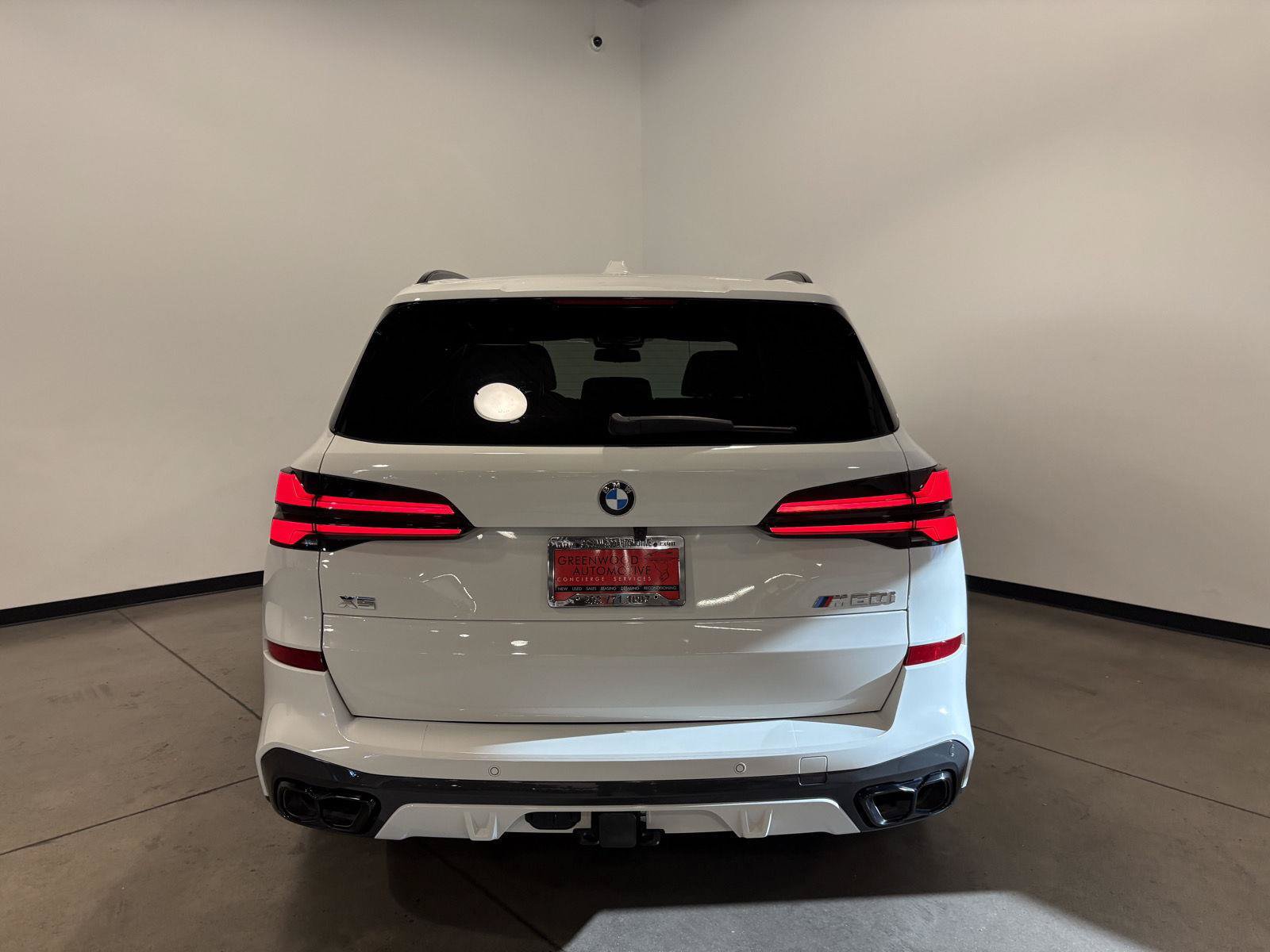 Used 2024 BMW X5 M60i AWD/4WD image 5