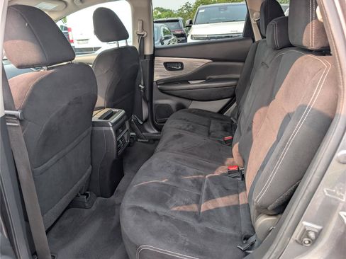 Used 2018 Nissan Murano SV AWD/4WD image 13