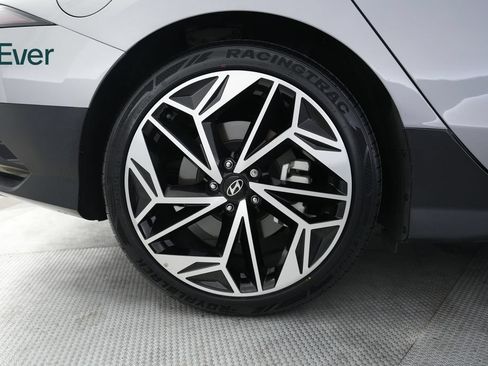 Used 2023 Hyundai Ioniq 6 SEL RWD image 22