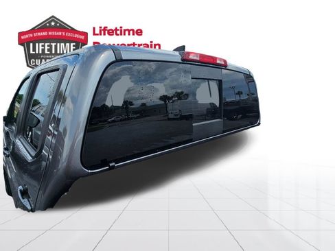 Certified 2025 Nissan Frontier SV w/ SV Convenience Package RWD image 10