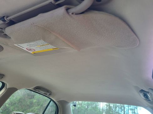 Used 2003 Buick Le Sabre Custom w/ Comfort & Style Package image 11