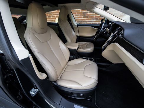 Used 2014 Tesla Model S 85 image 11