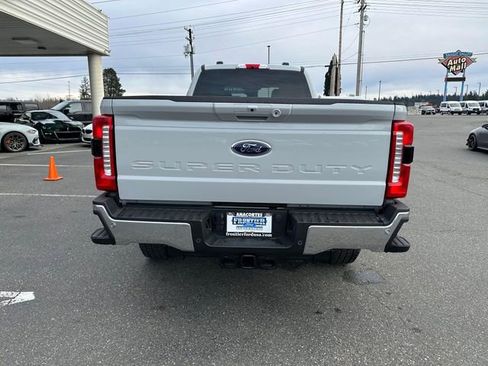 New 2026 Ford F250 XLT w/ XLT Premium Package image 3