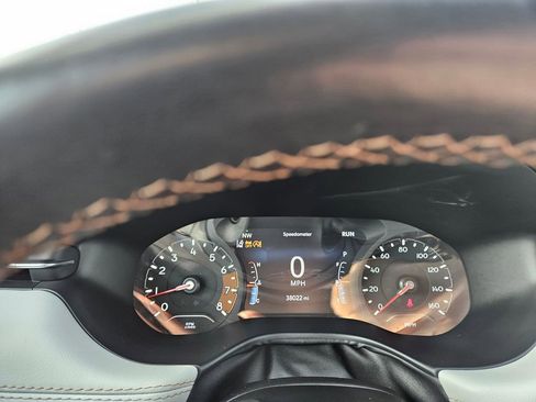 Used 2022 Jeep Compass Limited image 11