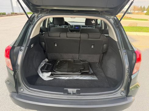 Used 2018 Honda HR-V LX image 21