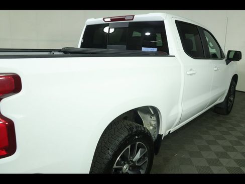 Certified 2024 Chevrolet Silverado 1500 RST w/ Convenience Package II AWD/4WD image 21
